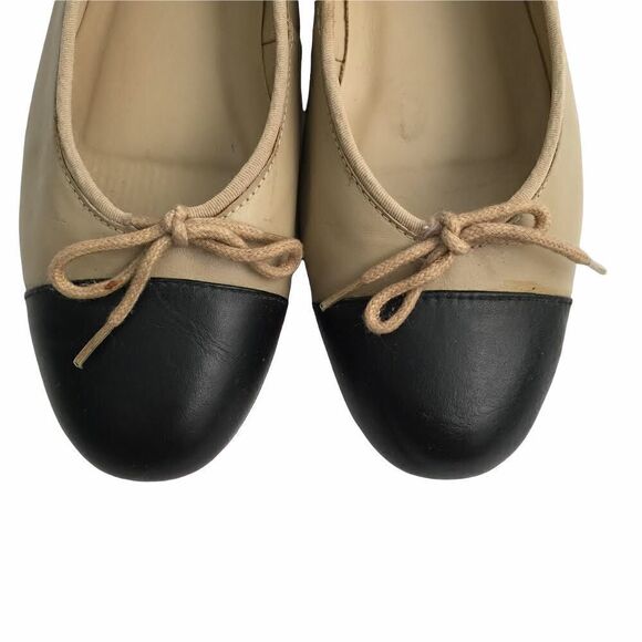 Tweeds Made in Brazil Two-Tone Ballerina with Front Bow Shoes in Size 7.5B - Picture 4 of 14